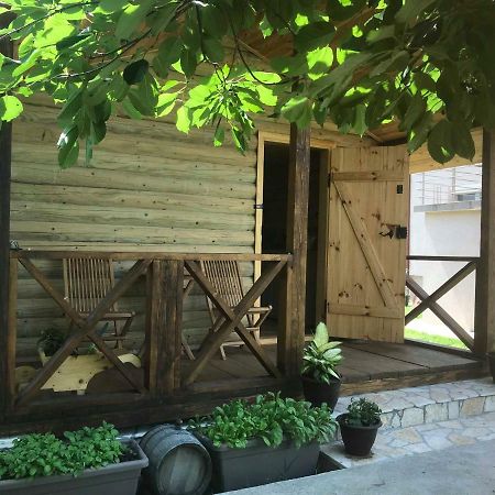 Eko Apartmani Krackovic Golubovci Luaran gambar