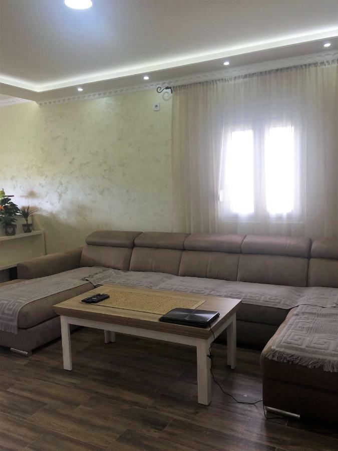 Eko Apartmani Krackovic Golubovci Luaran gambar