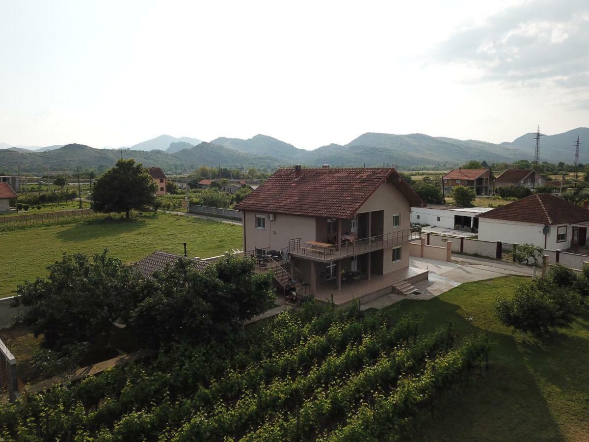 Eko Apartmani Krackovic Golubovci Luaran gambar