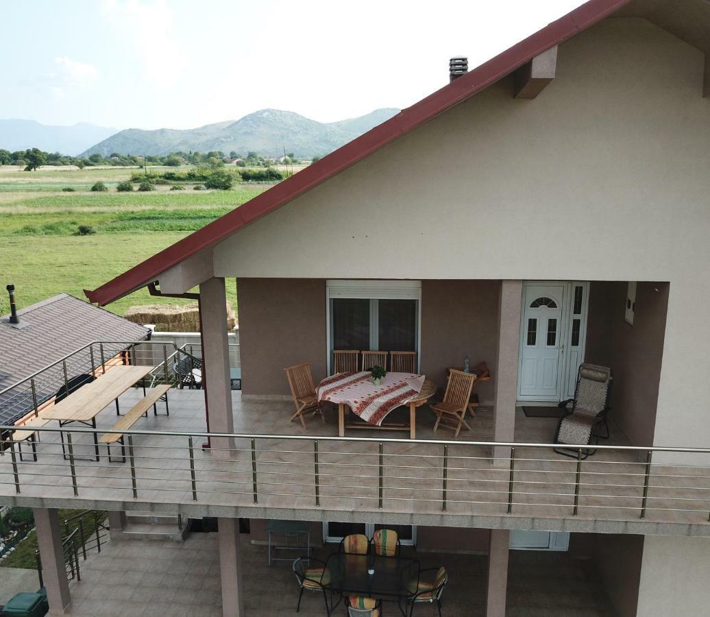 Eko Apartmani Krackovic Golubovci Luaran gambar