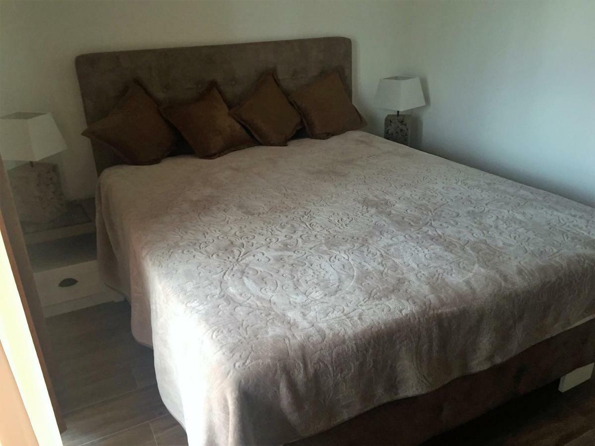 Eko Apartmani Krackovic Golubovci Luaran gambar