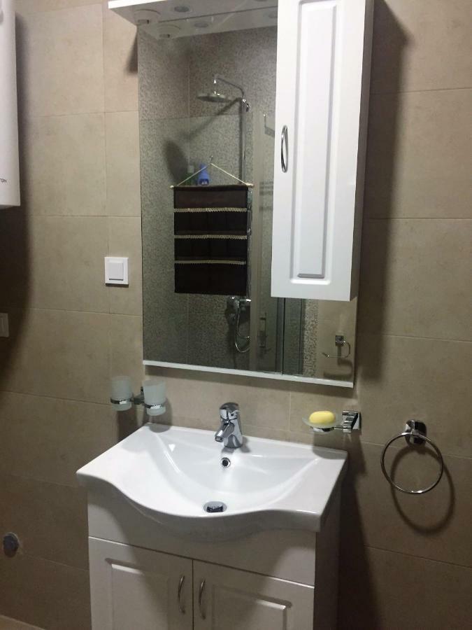Eko Apartmani Krackovic Golubovci Luaran gambar